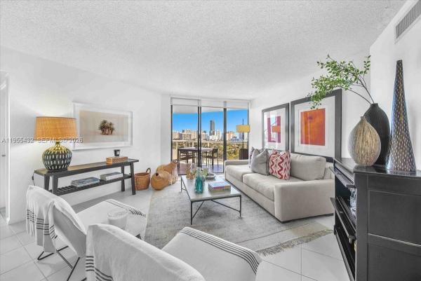 Portsview At Waterways, 3610 Yacht Club Dr #1001, Aventura, Florida 33180, image 1