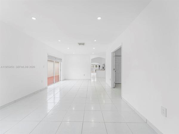 Highlands At Kendall, 9435 SW 156th Pl, The Hammocks, Florida 33196, image 3