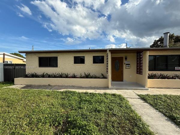 Ives Estates Residential, 1270 North Dr, Ives Estates, Florida 33179, image 2