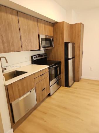 557 Michigan Ave, 557 Michigan Ave #211, Miami Beach, Florida 33139, image 1