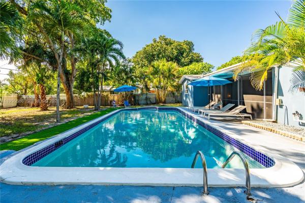 Lloyd Estates, 80 NW 40th St, Oakland Park, Florida 33309, image 1