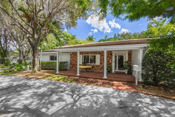 Country Squire Mnr, 13205 SW 71st Ave, Pinecrest, Florida 33156, image 1