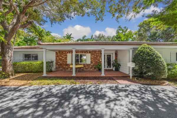 Country Squire Mnr, 13205 SW 71st Ave, Pinecrest, Florida 33156, image 3