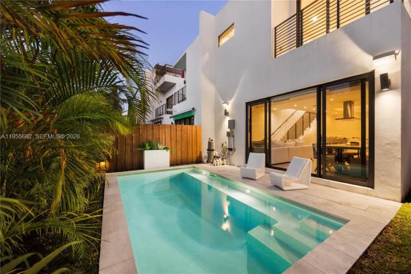 3067 SW 21st Ter #3067, Miami, Florida 33145, image 1