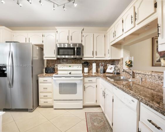 Lakes Of Environ, 3591 Environ Blvd #A404, Lauderhill, Florida 33319, image 1