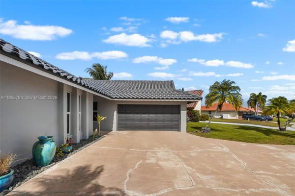 The Estates, 6975 Bianchini Cir, Boca Raton, Florida 33433, image 3