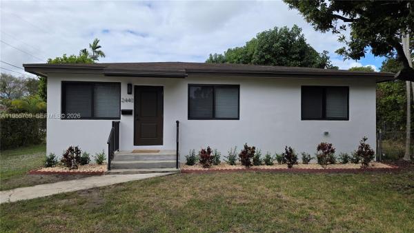 2440 SW 64th Ave, Unincorporated Dade County, Florida 33155, image 1