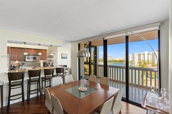 1000 Island Boulevard, 1000 W Island Blvd #1209, Aventura, Florida 33160, image 2