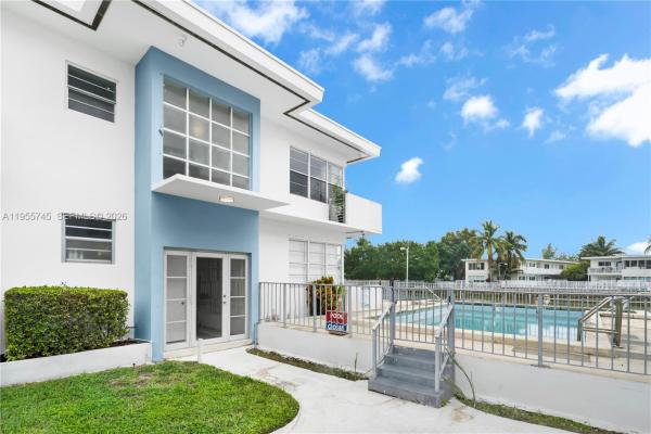 South Shore Yacht & Golf Club, 200 S Shore Dr #12, Miami Beach, Florida 33141, image 3