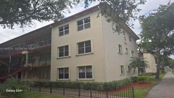 New Hampton At Century Village, 13300 SW 1st St #114-O, Pembroke Pines, Florida 33027, image 1