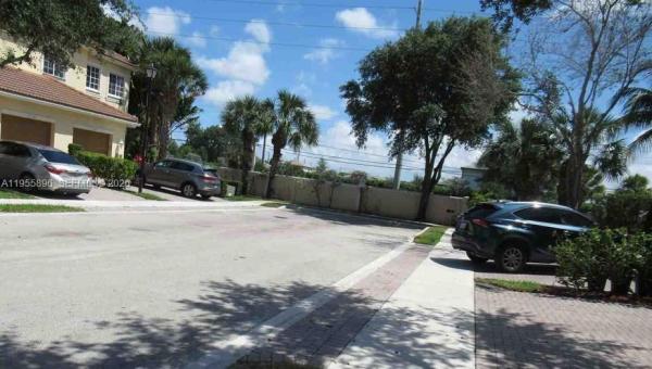 The Isles At Oakland Park, 3195 NW 31st Ter, Oakland Park, Florida 33309, image 2