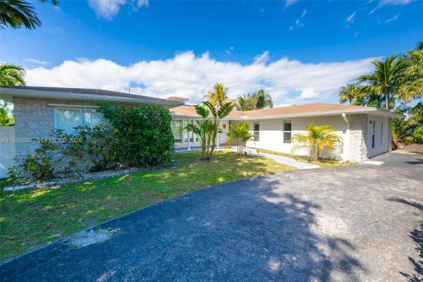 Hollywood Hills, 416 N Rainbow Dr, Hollywood, Florida 33021, image 1
