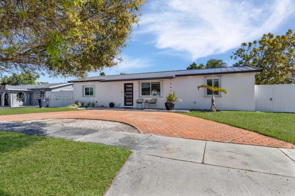 Snapper Creek Villas, 6423 SW 107th Pl, Sunset, Florida 33173, image 1
