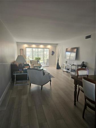 Portofino Village, 3203 Portofino Pt #F2, Coconut Creek, Florida 33066, image 1