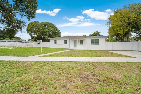 Norwood, 19450 NW 6th Ave, Miami Gardens, Florida 33169, image 2