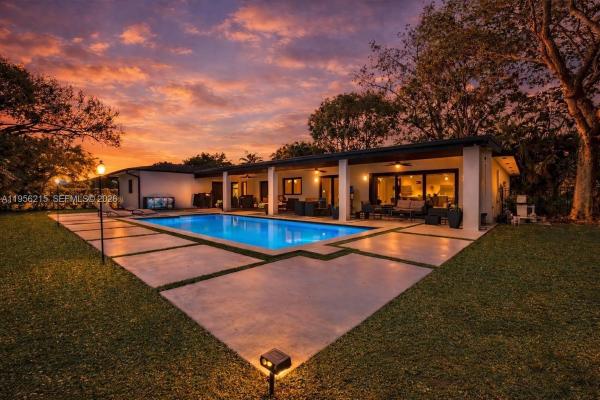 Charlotte Estates, 17203 SW 78th Pl, Palmetto Bay, Florida 33157, image 1