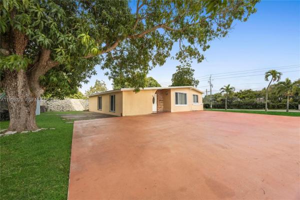 Lake Forest, 3920 SW 32nd Ave, West Park, Florida 33023, image 2