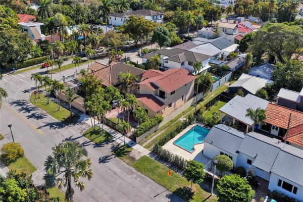 Brickell Hammock, 2311 SW 5th Ave, Miami, Florida 33129, image 2