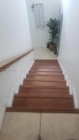 9980 NW 9th St Cir #204, Unincorporated Dade County, Florida 33172, image 1