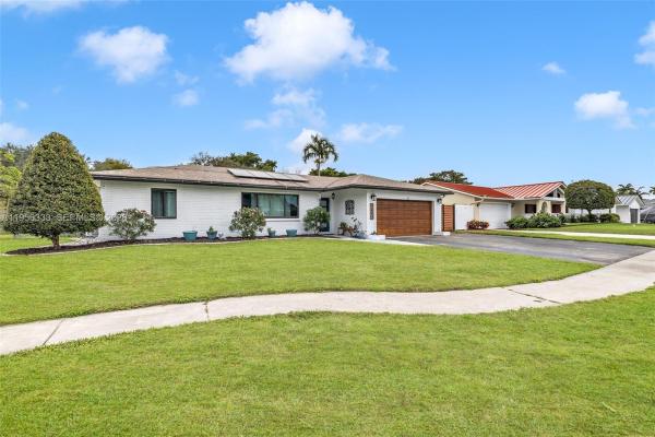 Coral Gate, 3220 NW 51st Ter, Margate, Florida 33063, image 2
