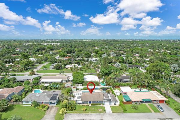 Hillbrook, 2217 NW 4th Ave, Wilton Manors, Florida 33311, image 1