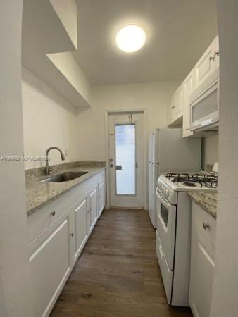 The Beverly Arms, 8132 Harding Ave #7, Miami Beach, Florida 33141, image 1