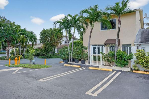 2455 SW 11th St #7-A, Miami, Florida 33135, image 1