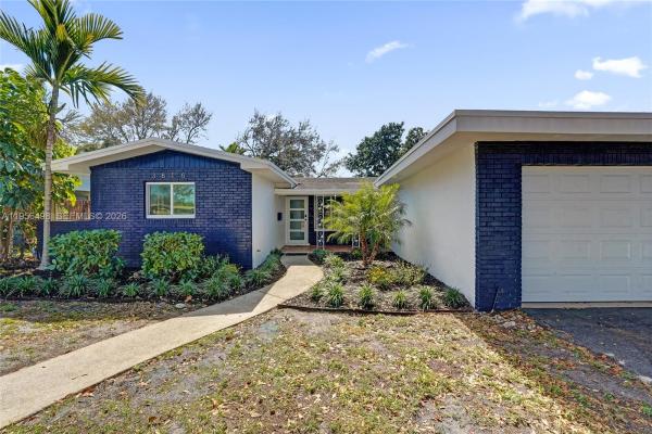 Hollywood Hills, 3816 W Park Rd, Hollywood, Florida 33021, image 1