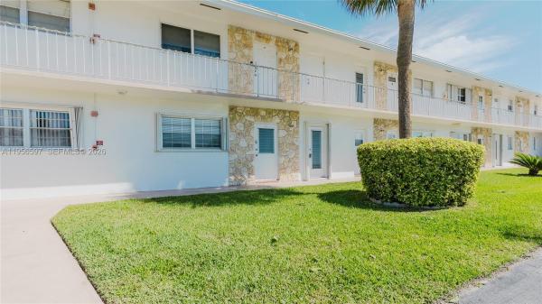 Fairway At Leisureville, 301 S Golf Blvd #172, Pompano Beach, Florida 33064, image 2