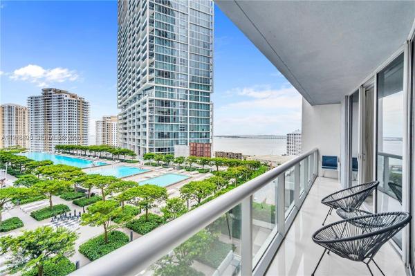 Icon Brickell Tower 3, 485 Brickell Ave #1711, Miami, Florida 33131, image 2