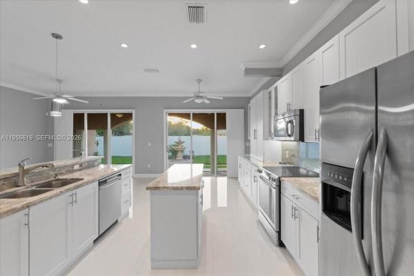 Royal Oaks, 16640 NW 86th Ct, Miami Lakes, Florida 33016, image 1