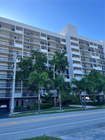 Coral Towers, 4800 Bayview Dr #206, Fort Lauderdale, Florida 33308, image 1