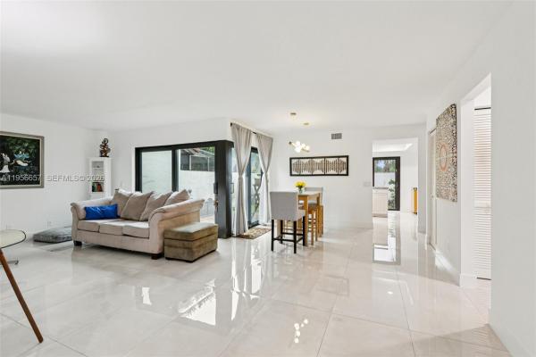 13408 SW 113th Ter, Unincorporated Dade County, Florida 33186, image 1