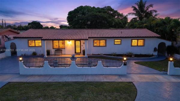 9410 SW 42nd St, Unincorporated Dade County, Florida 33165, image 1