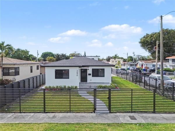 2490 SW 17th St, Miami, Florida 33145, image 1