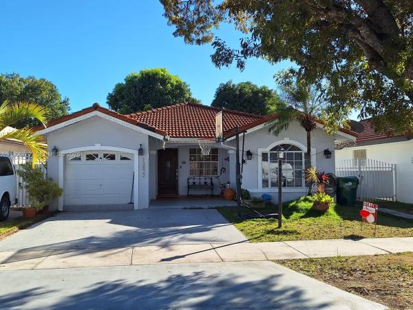 13822 SW 156th St, Unincorporated Dade County, Florida 33177, image 1