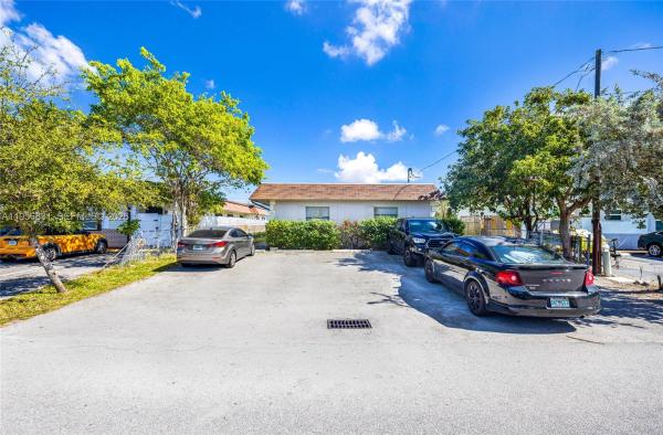 Ocean Drive Estates, 240 SE 9th Ave, Pompano Beach, Florida 33060, image 1