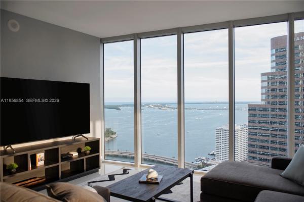 Icon Brickell Tower 3, 485 Brickell Ave #3208, Miami, Florida 33131, image 1