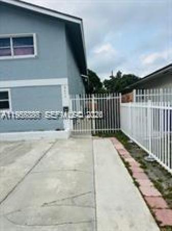 3677 Sw 25th Ter #X, Miami, Florida 33133, image 1