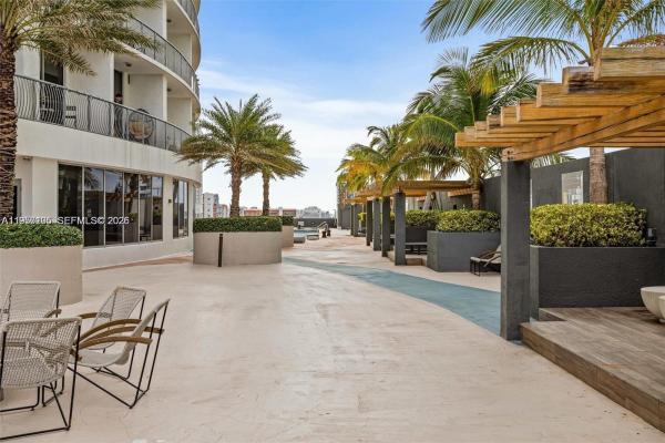 Opera Tower, 1750 N Bayshore Dr #3005, Miami, Florida 33132, image 1