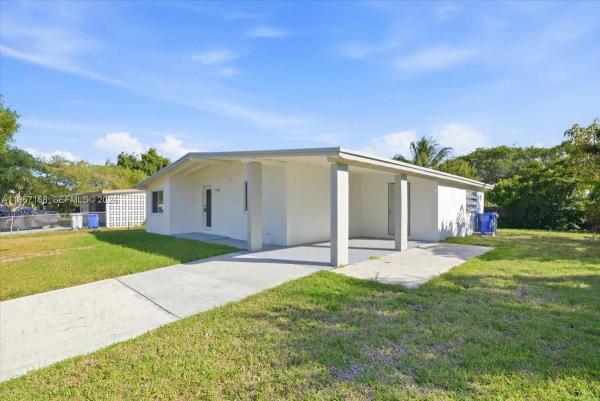 Pompano Beach Highlands, 1400 NE 43rd Ct, Pompano Beach, Florida 33064, image 1