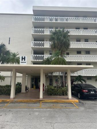 Point East, 2855 Leonard Dr #H-411, Aventura, Florida 33160, image 1