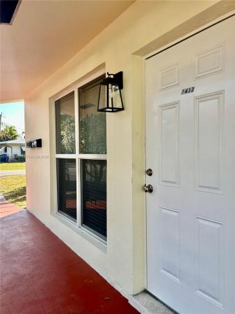 Edgewater Estates, 1433 NE 22nd St #1-2, Wilton Manors, Florida 33305, image 2