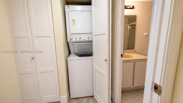 Royal Palm At Plantation, 6800 Cypress Rd #501, Plantation, Florida 33317, image 1