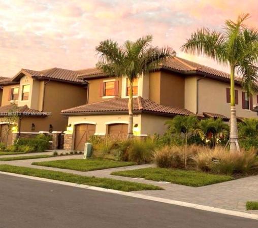 15323 Lucerna #204, Naples, Florida 34114, image 1