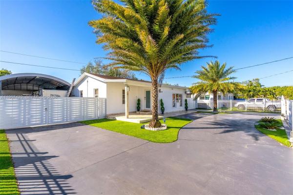 2464 NW 104th St, Unincorporated Dade County, Florida 33147, image 1