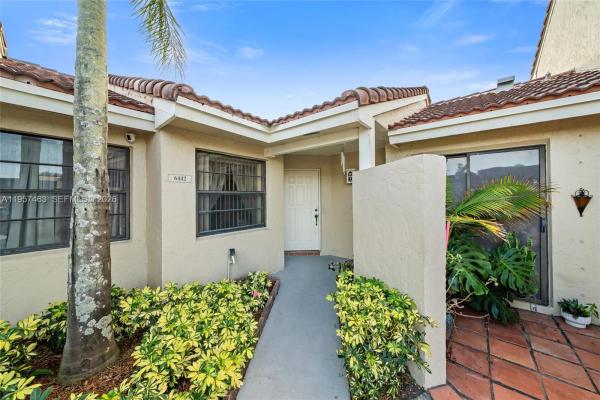 6442 NW 170th Ter, Hialeah, Florida 33015, image 1