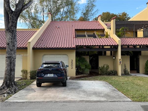 3502 Torremolinos Ave #F-32, Doral, Florida 33178, image 1