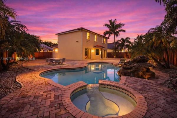 Villas Del Campo, 10755 SW 244th Ter, Princeton, Florida 33032, image 3