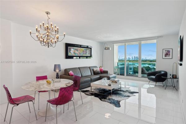 Roney Palace, 2301 Collins Ave #1234, Miami Beach, Florida 33139, image 1
